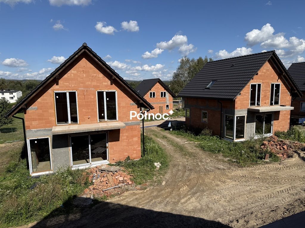 dom wolnostojący, 4 pokoje Rudawa. Zdjęcie 4