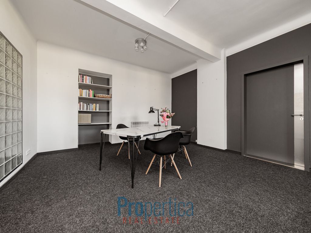 Mieszkanie 3-pokojowe Warszawa Ochota, ul. Raszyńska. Zdjęcie 2