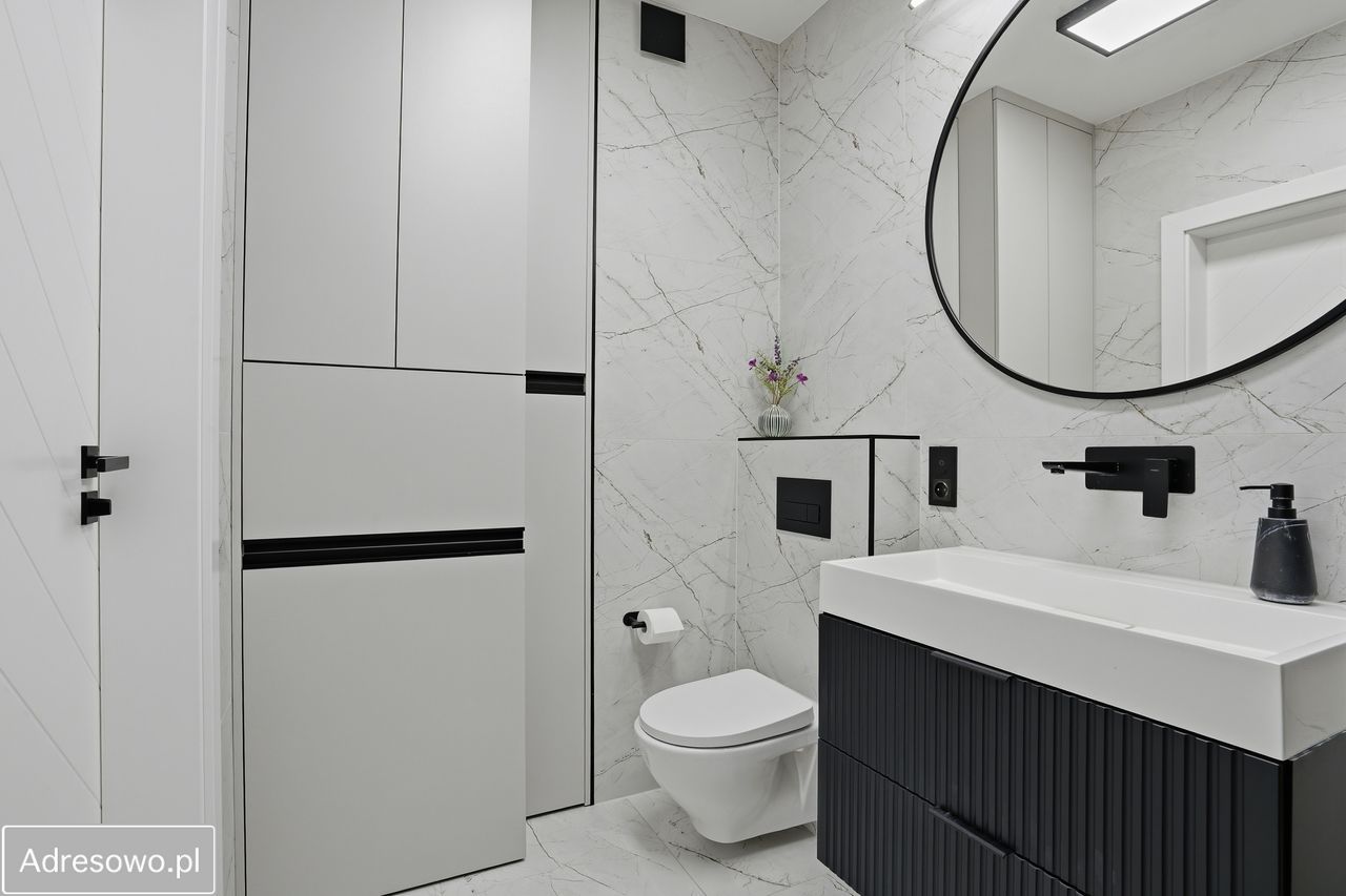 Mieszkanie 3-pokojowe Święta Katarzyna, ul. Kasztanowa. Zdjęcie 13