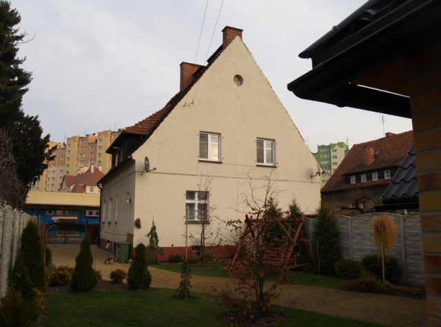 dom wolnostojący, 3 pokoje Nysa, ul. Bolesława Prusa. Zdjęcie 1