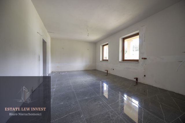 dom wolnostojący, 5 pokoi Poręba Laskowska. Zdjęcie 24