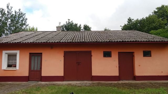 dom wolnostojący Ćmielów, ul. Ogrodowa. Zdjęcie 1