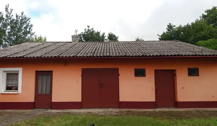 dom wolnostojący Ćmielów, ul. Ogrodowa