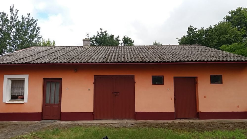 dom wolnostojący Ćmielów, ul. Ogrodowa. Zdjęcie 1