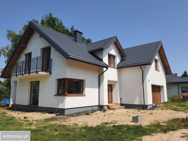 dom wolnostojący, 7 pokoi Hornówek, ul. ks. Wacława Kurowskiego. Zdjęcie 1