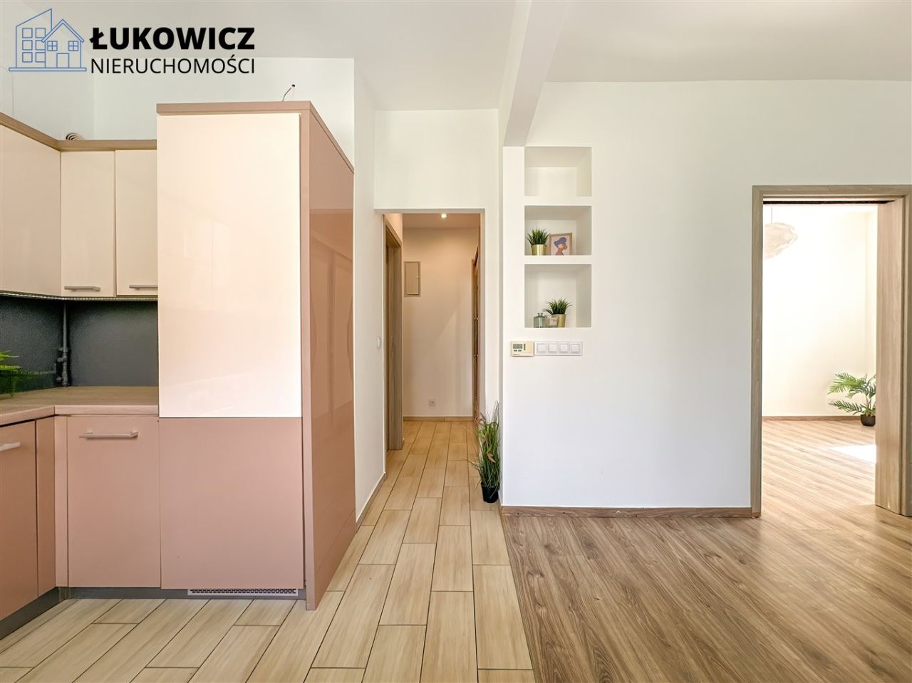 Mieszkanie 2-pokojowe Bielsko-Biała. Zdjęcie 16