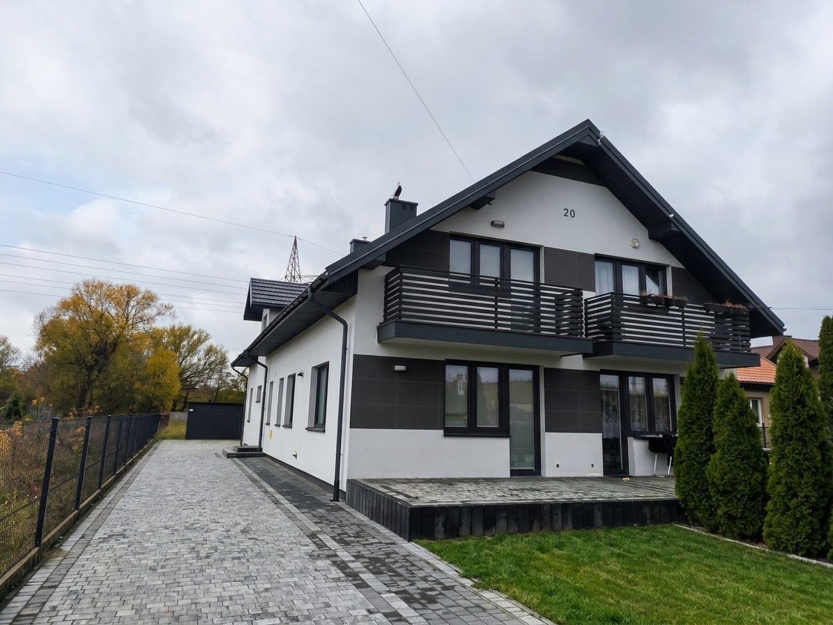 bliźniak, 5 pokoi Starachowice. Zdjęcie 1