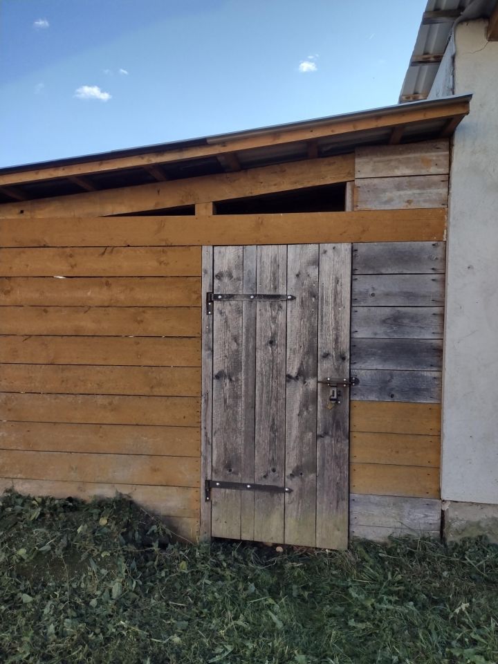 Mieszkanie 3-pokojowe Karzniczka. Zdjęcie 4