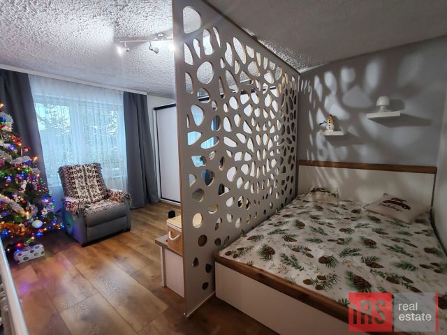 dom wolnostojący, 5 pokoi Pomarzany Fabryczne. Zdjęcie 7