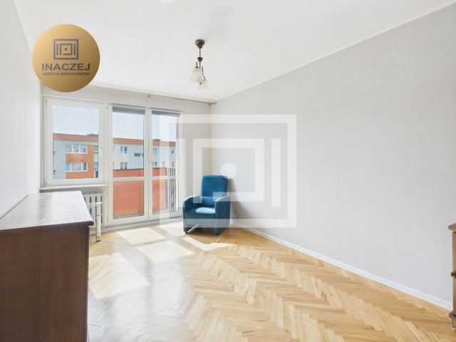 Mieszkanie 3-pokojowe Gdynia, ul. adm. J. Unruga. Zdjęcie 1