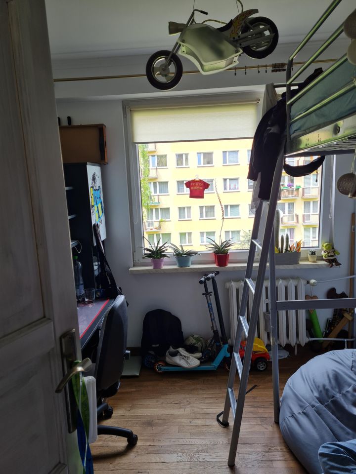 Mieszkanie 4-pokojowe Kęty Centrum, os. 700-lecia. Zdjęcie 5