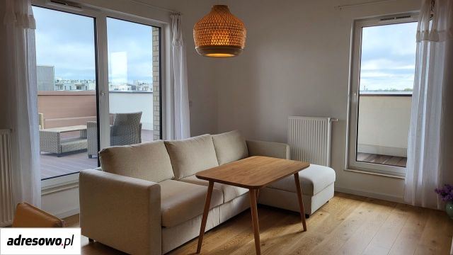 Mieszkanie 3-pokojowe Warszawa Ursus, ul. Silnikowa. Zdjęcie 1