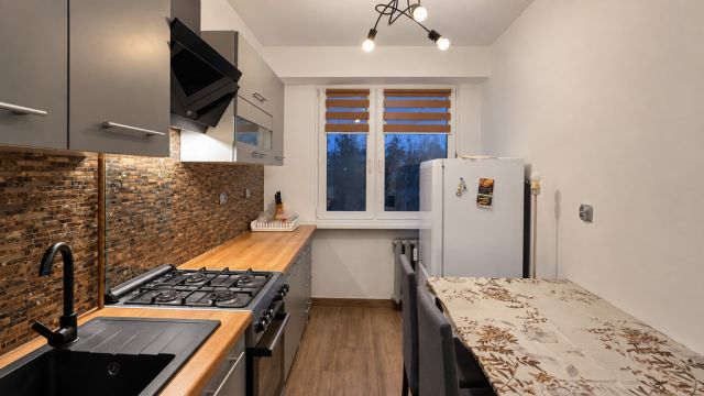 Mieszkanie 3-pokojowe Rzeszów, ul. Podwisłocze. Zdjęcie 1