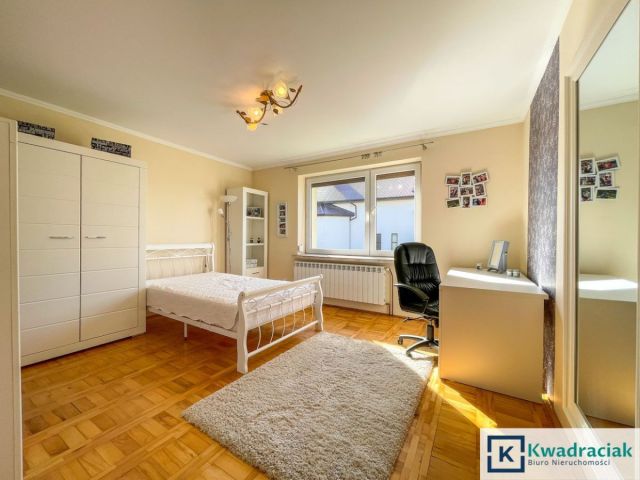 dom wolnostojący, 5 pokoi Besko, ul. Wiejska. Zdjęcie 17