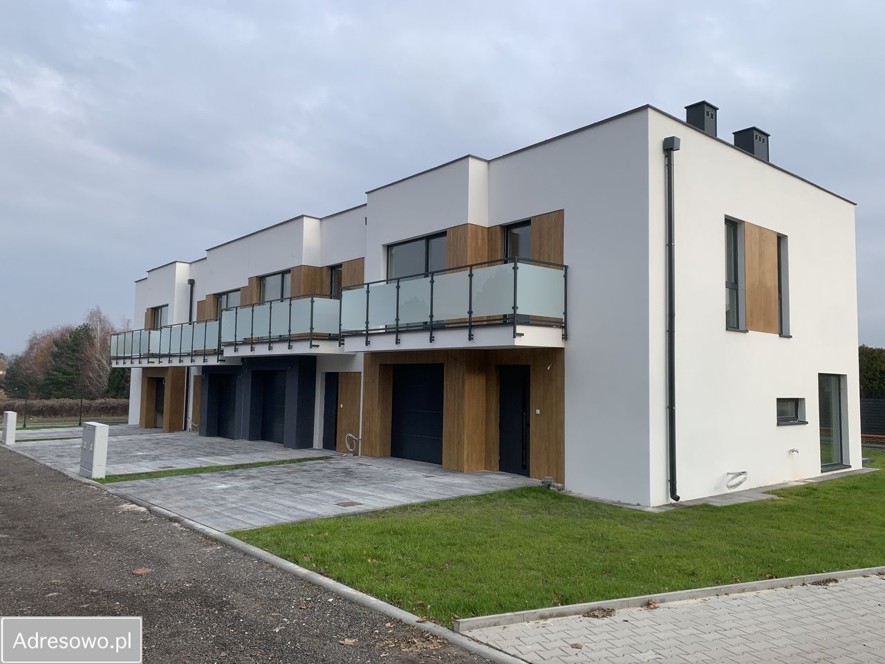 dom szeregowy, 4 pokoje Piotrków Trybunalski, ul. Świerczowska