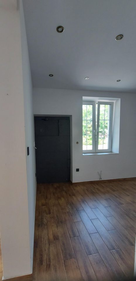 dom wolnostojący, 2 pokoje Biskupice, Biskupice. Zdjęcie 19