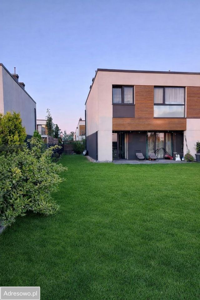 bliźniak, 4 pokoje Ożarów Mazowiecki, ul. Henryka Sienkiewicza. Zdjęcie 2