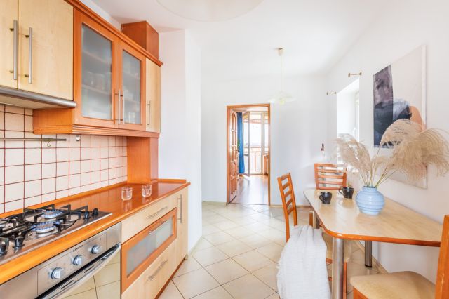 Mieszkanie 3-pokojowe Warszawa Ochota, ul. Karola Dickensa. Zdjęcie 2