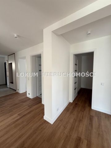 dom wolnostojący, 4 pokoje Zebrzydowice, Goździków. Zdjęcie 16