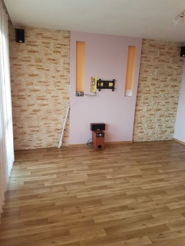 Mieszkanie 3-pokojowe Żyrardów. Zdjęcie 1