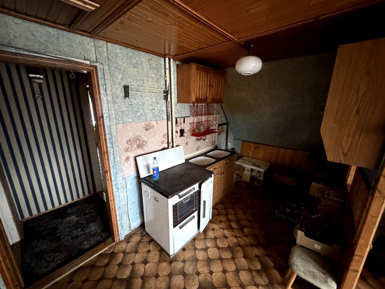 dom wolnostojący, 5 pokoi Złatna. Zdjęcie 6