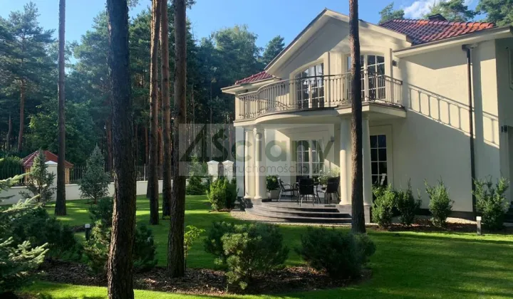 dom wolnostojący, 7 pokoi Jazgarzewszczyzna