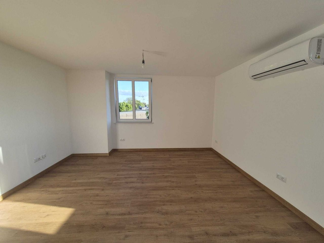 Mieszkanie 2-pokojowe Stara Dąbrowa. Zdjęcie 5