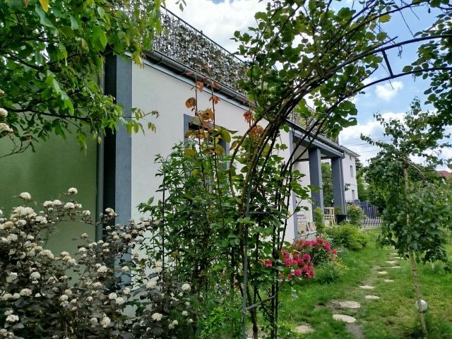 dom wolnostojący, 5 pokoi Warszawa Rembertów, ul. Kordiana. Zdjęcie 1