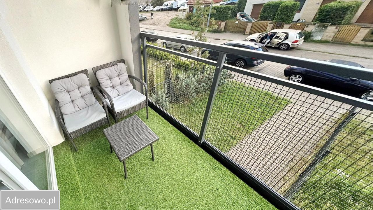 Mieszkanie 3-pokojowe Rumia, ul. Dębogórska. Zdjęcie 2