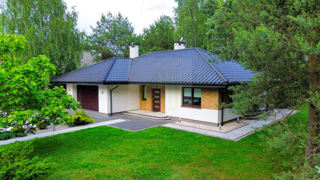 dom wolnostojący, 6 pokoi Radonie. Zdjęcie 39