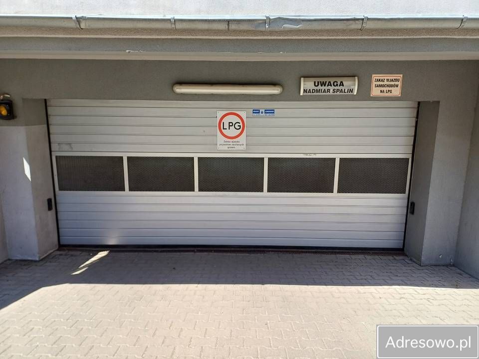 Garaż/miejsce parkingowe Wrocław Fabryczna, ul. Manganowa