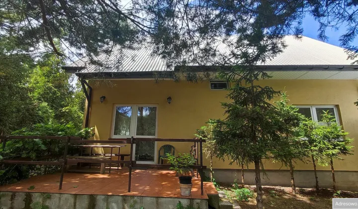 dom wolnostojący, 4 pokoje Grabina, ul. Równa