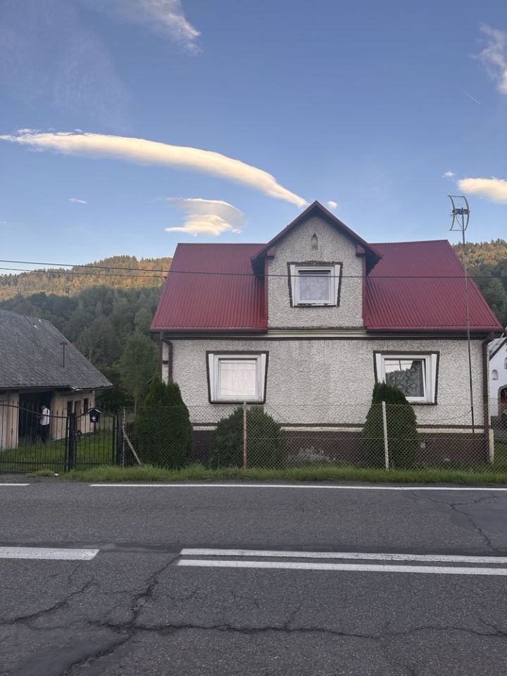 dom wolnostojący Krzyżowa. Zdjęcie 5