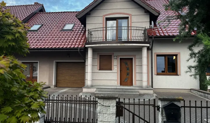 dom szeregowy, 5 pokoi Wieruszów, ul. ks. Augustyna Kordeckiego