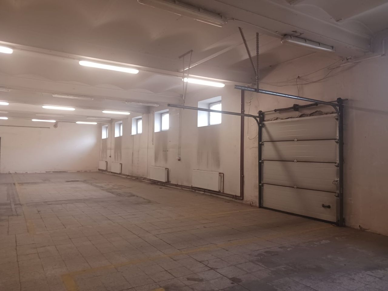 Hala/magazyn Łódź, ul. Senatorska. Zdjęcie 1