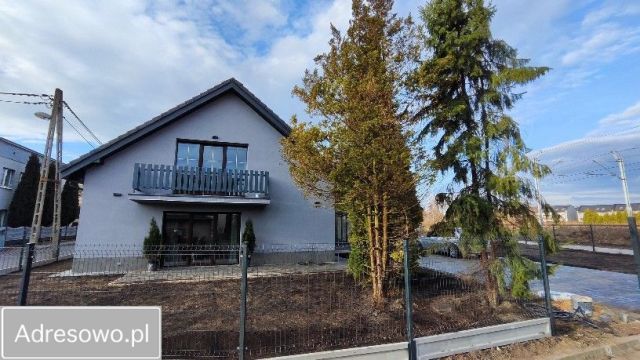 bliźniak, 4 pokoje Katowice Piotrowice, ul. Wspólna. Zdjęcie 1