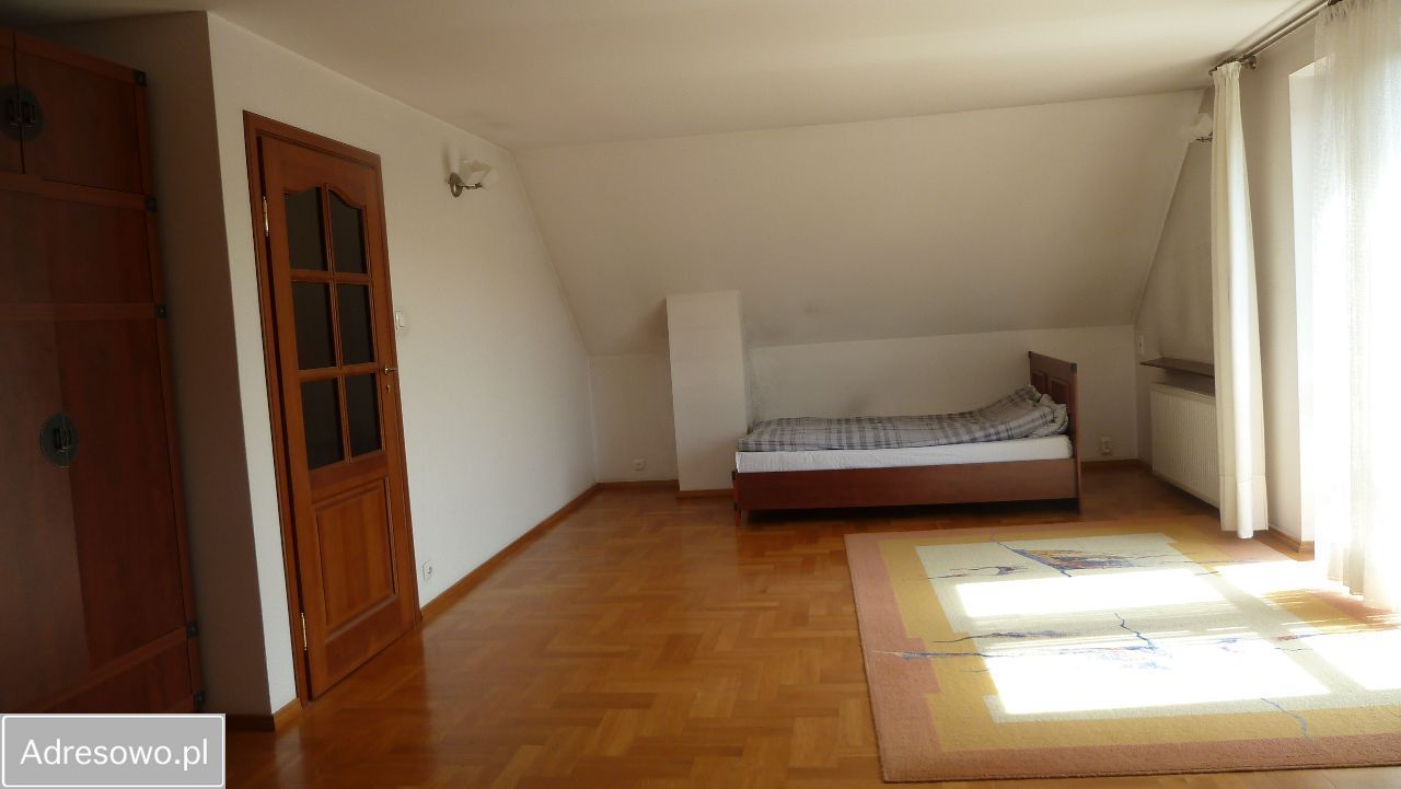 dom wolnostojący, 6 pokoi Kraków Tonie. Zdjęcie 9