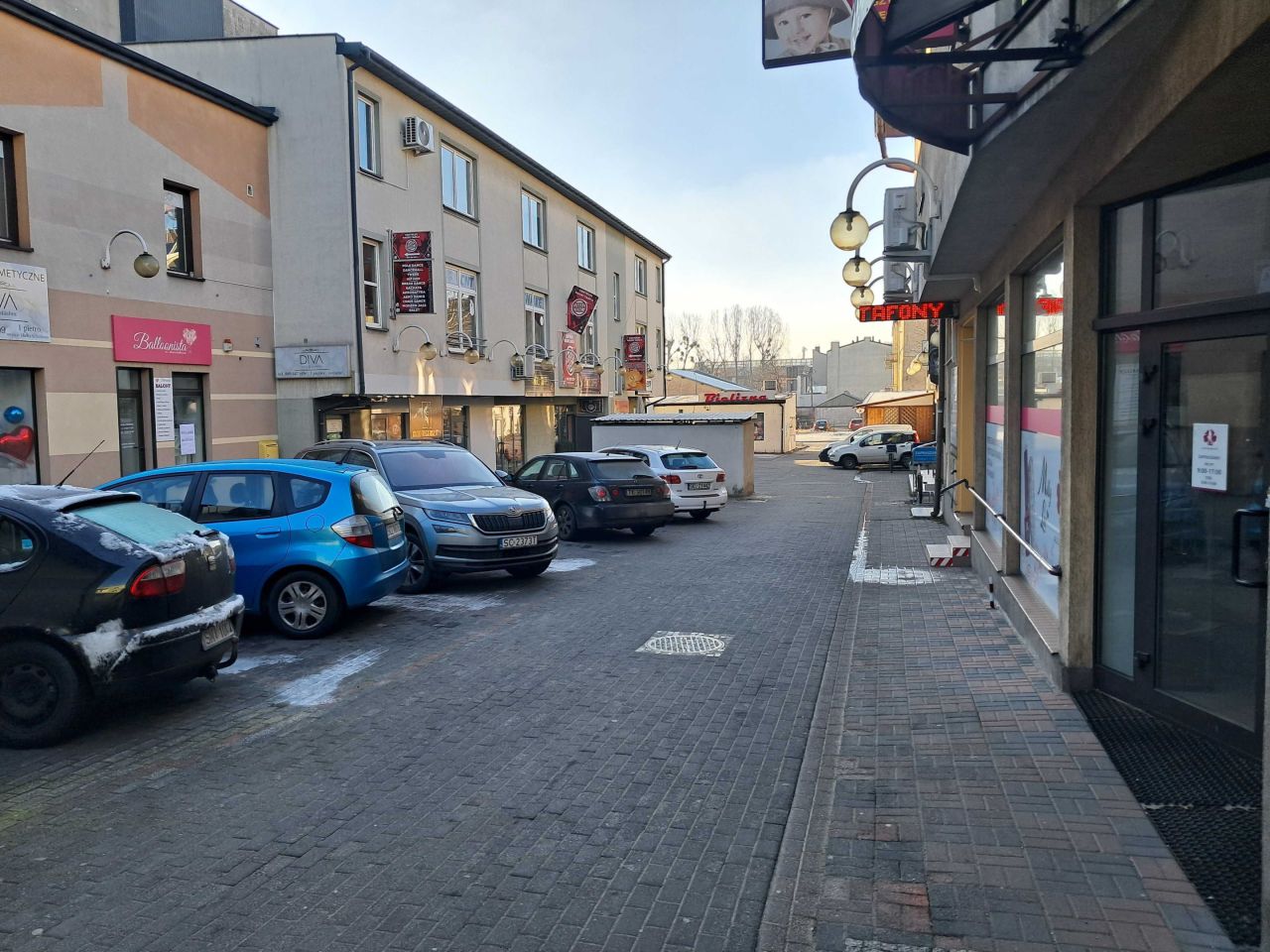 Lokal Częstochowa Centrum, al. Aleja Najświętszej Maryi Panny. Zdjęcie 3