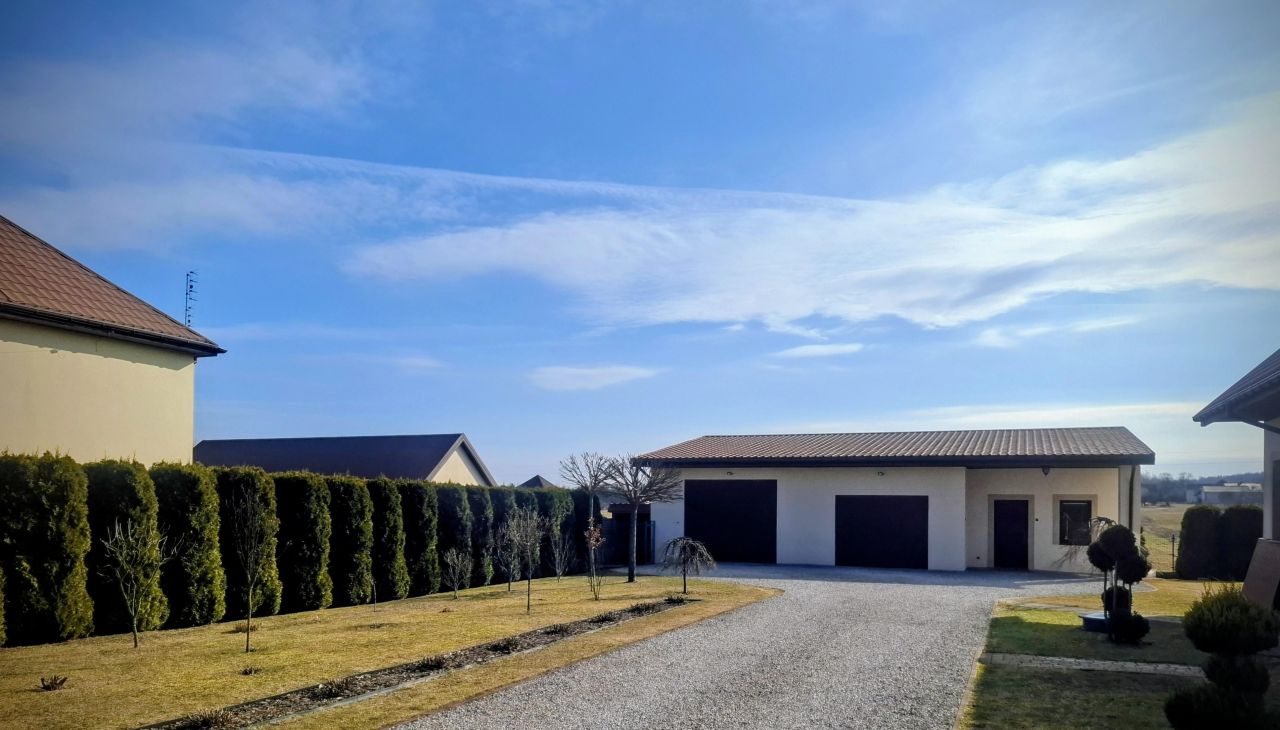 dom wolnostojący, 4 pokoje Brzustowiec. Zdjęcie 5