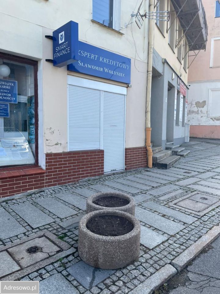 Biuro Jawor, pl. Wolności. Zdjęcie 5
