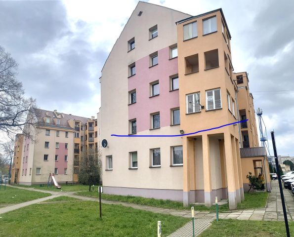 Mieszkanie 3-pokojowe Strzelin, ul. św. Jana. Zdjęcie 1