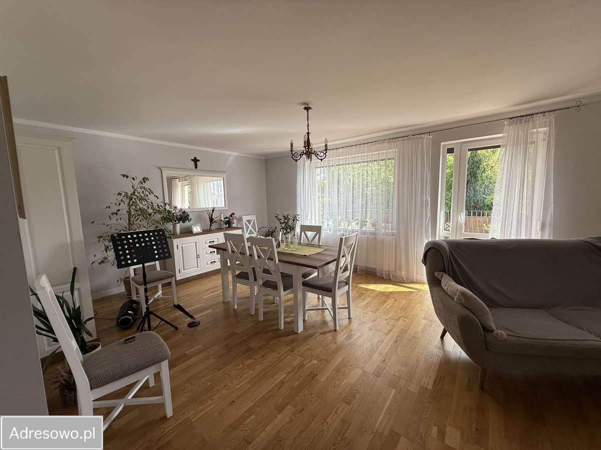 dom wolnostojący, 5 pokoi Zławieś Wielka. Zdjęcie 16