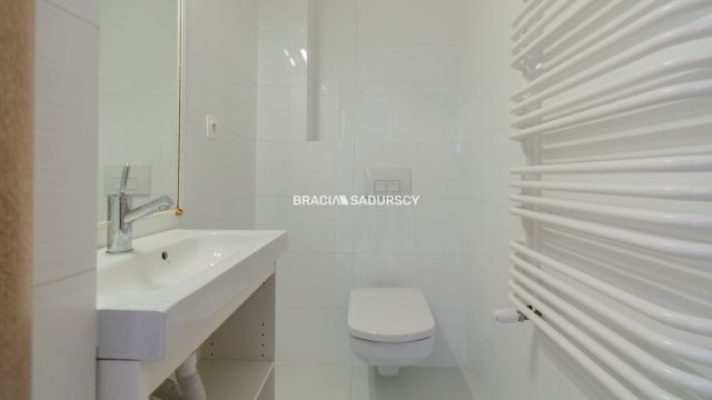 bliźniak, 6 pokoi Wola Luborzycka. Zdjęcie 7