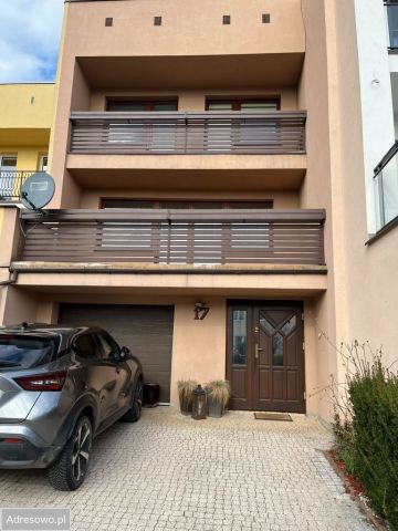 dom szeregowy, 5 pokoi Kielce Podkarczówka. Zdjęcie 1