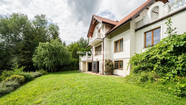 dom wolnostojący, 6 pokoi Dobranowice. Zdjęcie 2