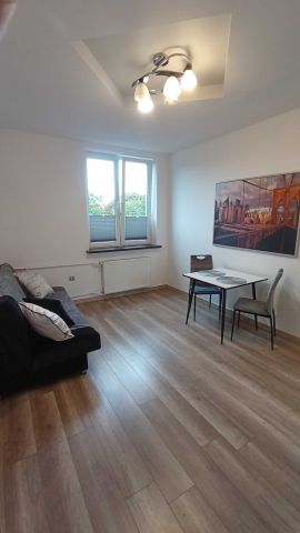 Mieszkanie 1-pokojowe Warszawa Praga-Południe, ul. Grochowska. Zdjęcie 1