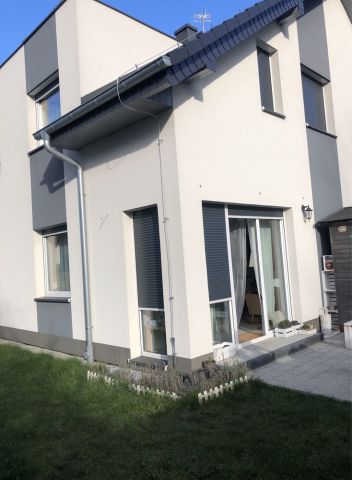 Mieszkanie 4-pokojowe Oława. Zdjęcie 1