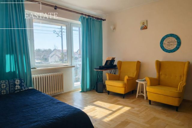 dom wolnostojący, 6 pokoi Zielonka, ul. Saperów. Zdjęcie 1