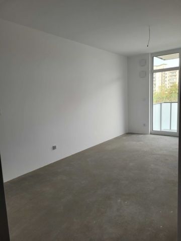 Mieszkanie 2-pokojowe Warszawa Bródno, ul. Piotra Wysockiego. Zdjęcie 1