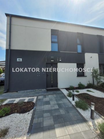 bliźniak, 5 pokoi Piła. Zdjęcie 25